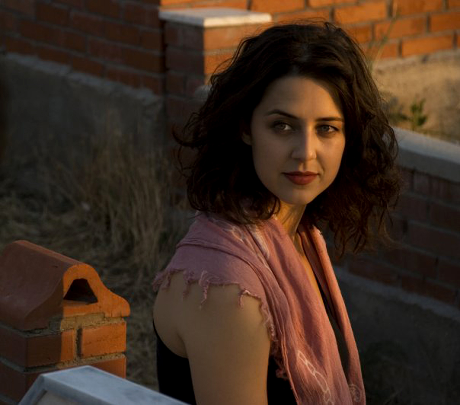 Melis Birkan HD Wallpapers Duvar Kağıtları Film Afişleri Kaliteli Resim