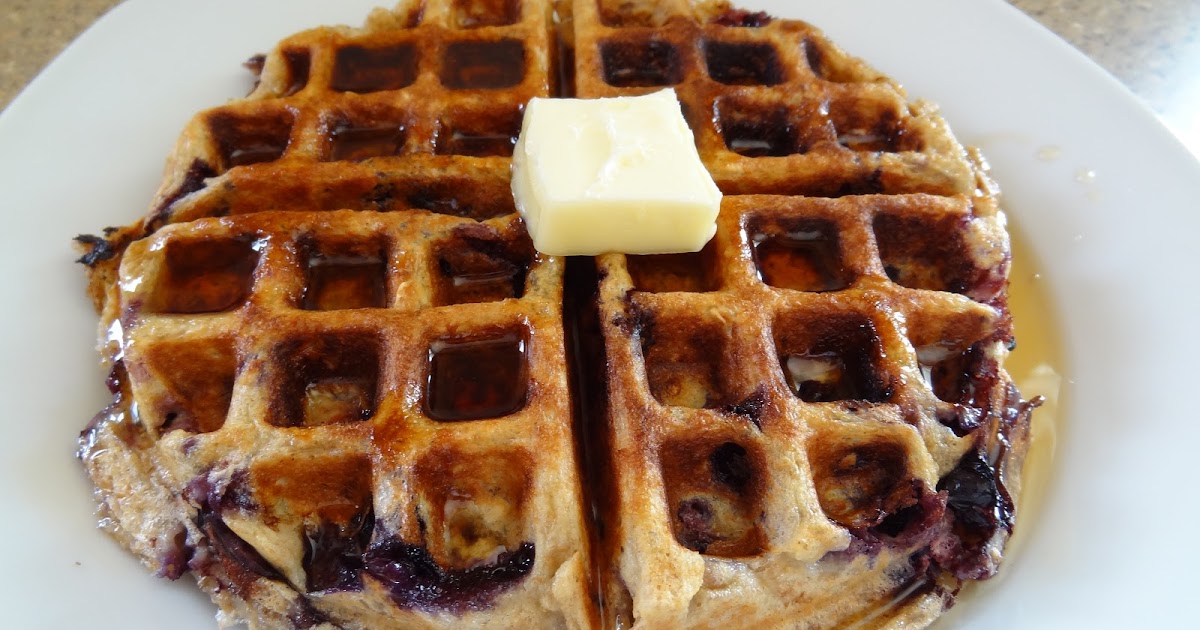 It's a flavorful life Whole Wheat, Oat and Blueberry Waffles