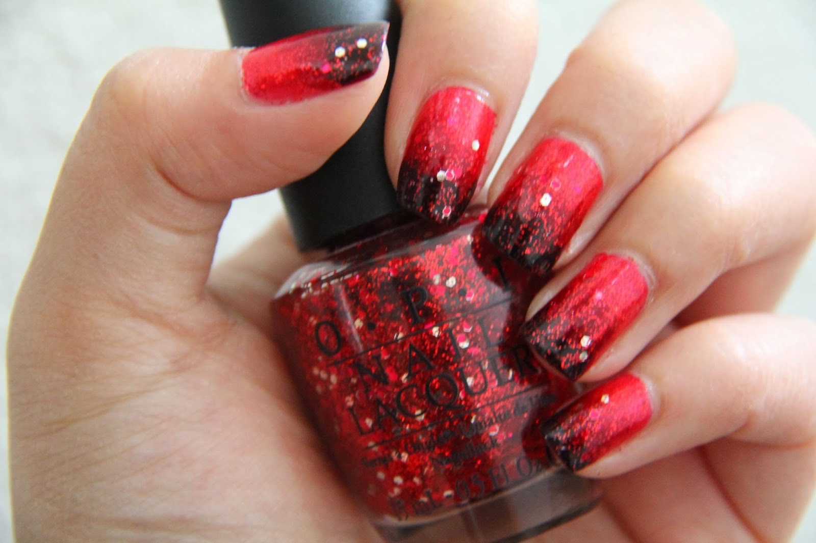 Deep Red and Glitter Nail Art - wide 6