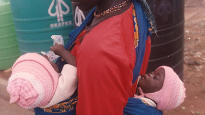 Woman arrested for attempting to use twins for Fraud in Lagos Woman arrested for attempting to use twins for Fraud in Lagos