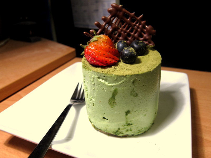 What are you cooking / having cooked / eating today? [1 of 2] - Page 17 05.+05.+2011+-+matcha+mousse+072