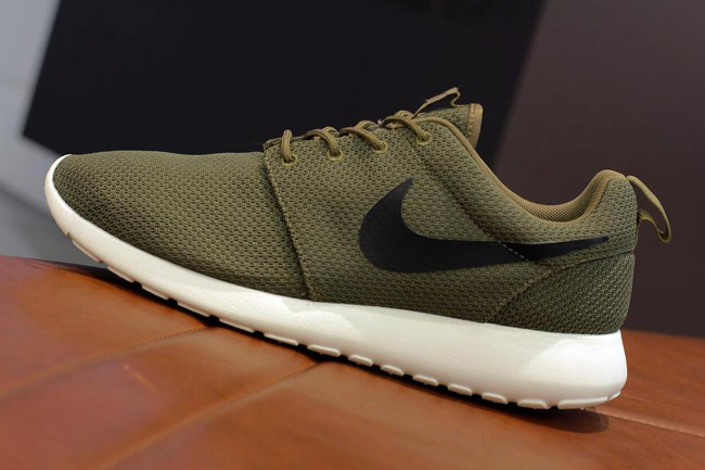 nike roche running shoes nike roche running shoes 28 images the essential nike nike roche running shoes nike roche running shoes 28 images the essential nike