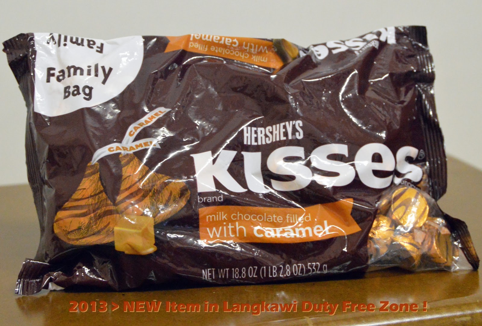 CDJ Chocolate, Wine, Liqueur, Whisky,.. HERSHEY'S Kisses Milk