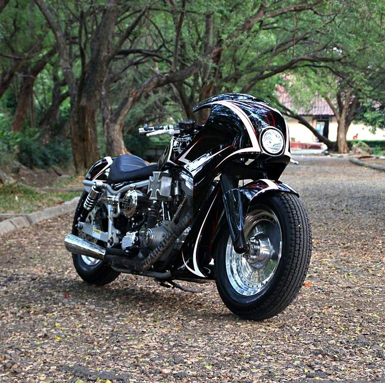 Harley Dyna FXR by Studio Motor AuTo CaR