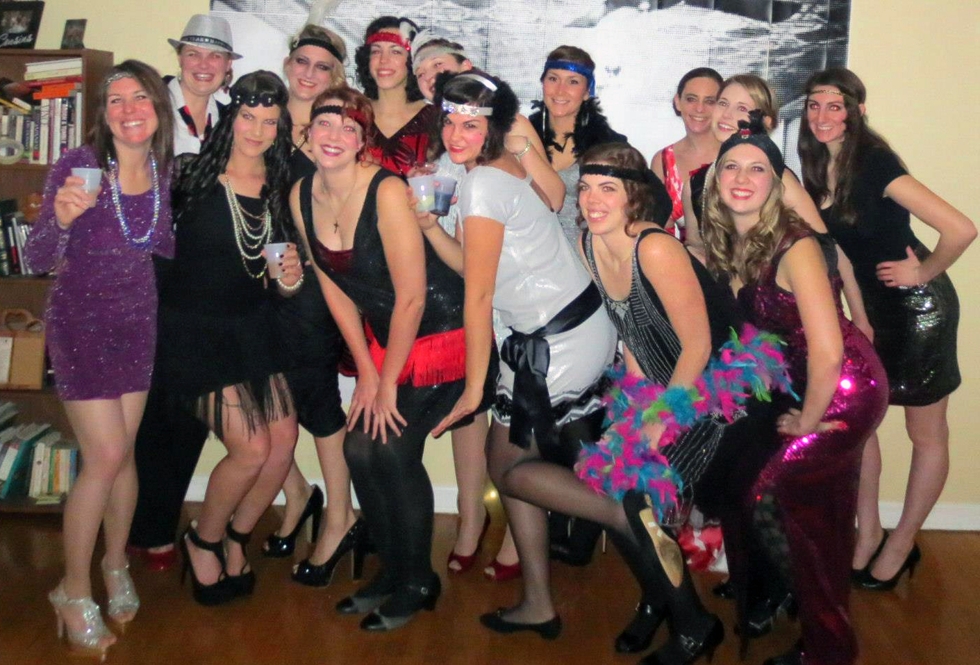 Get Flashback Friday Themed Parties The Marilyn Johnson Sewing HD Get Wallpaper Flashback Friday Themed Parties The Marilyn Johnson Sewing Desktop Wallpaper