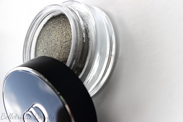 Dior Millenium Diorshow Fusion Mono Eyeshadow, Mystic Metallics, Fall 2013 in outdoor lighting Dior Millenium 381 Diorshow Fusion Mono Eyeshadow, Mystic Metallics, Fall 2013 in outdoor lighting