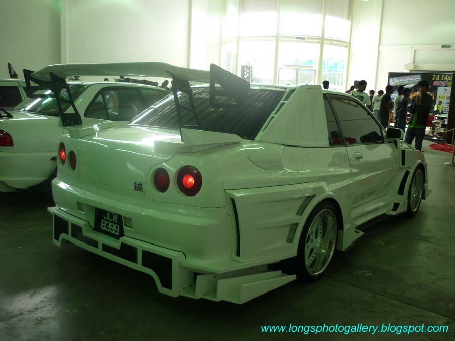 Danga City Mall Autoshow 2011 Ford Tx3 Convert Wide Body Skyline