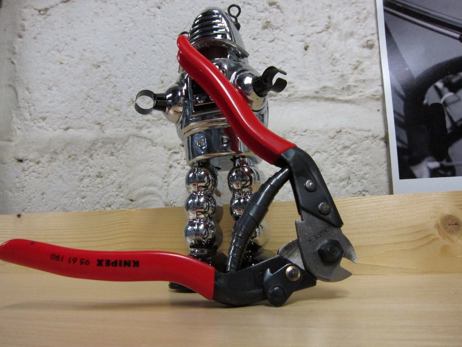 Review Knipex Cable Cutters (95 61 190 Wire Rope Cutters) robonza