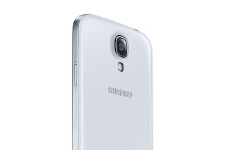 Samsung Galaxy S4 in weiss