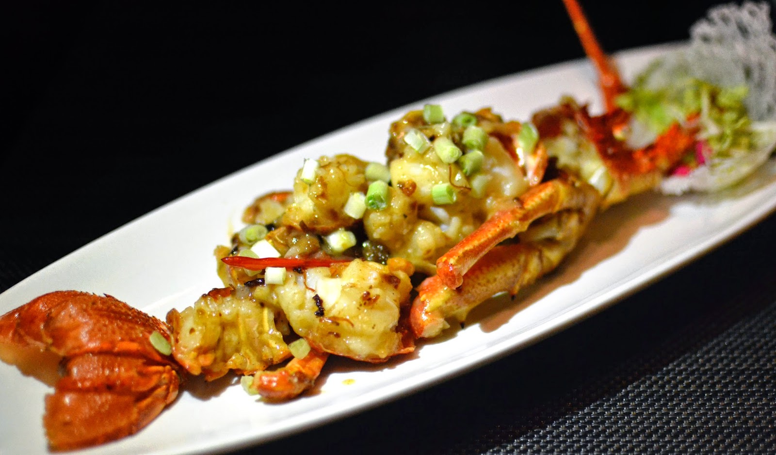 YIN YANG REINVENTED WITH LOBSTER AND CHICKEN COMBINATIONS AT SING YIN W