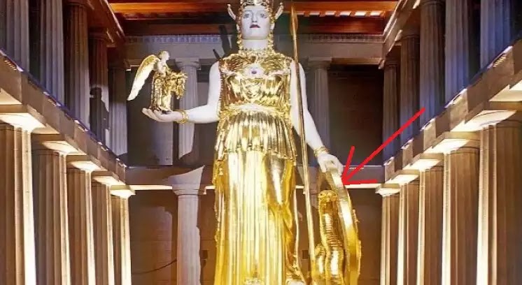 O «δράκοντας» (όφις) παρά τους πόδας της θεάς Αθηνάς και ο συμβολισμός του O «δράκοντας» (όφις) παρά τους πόδας της θεάς Αθηνάς και ο συμβολισμός του