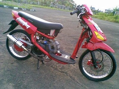 Mobil Balap Drag Race Modifikasi