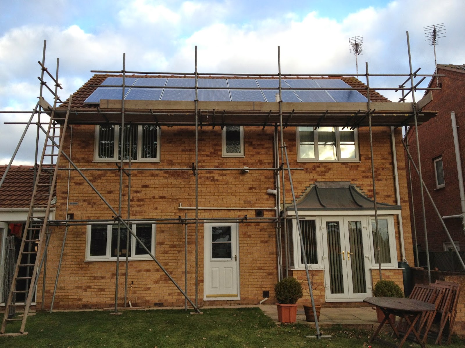 4kw Solar panel system fitted in Mansfield, connected to enphase micro inverters - jb electrical 016233 332000 