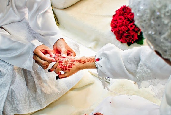 Aksi+Malam+Pertama+Pengantin+Baru ... berhubungan intim, doa bersetubuh, perkara makruh dalam persetubuhan