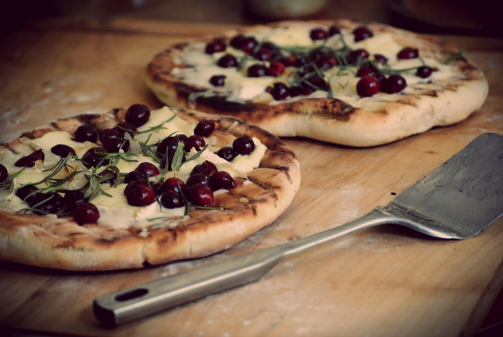 Happy People Grilled Cherry & Brie Pizza
