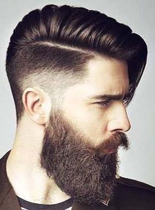 Salah satu Model Rambut Pria terbaru yang saat ini sedang digandrungi terutama untuk para kalangan anak muda adalah model rambut undercut, dimana model gaya