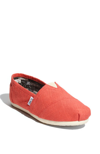 Toms Coral