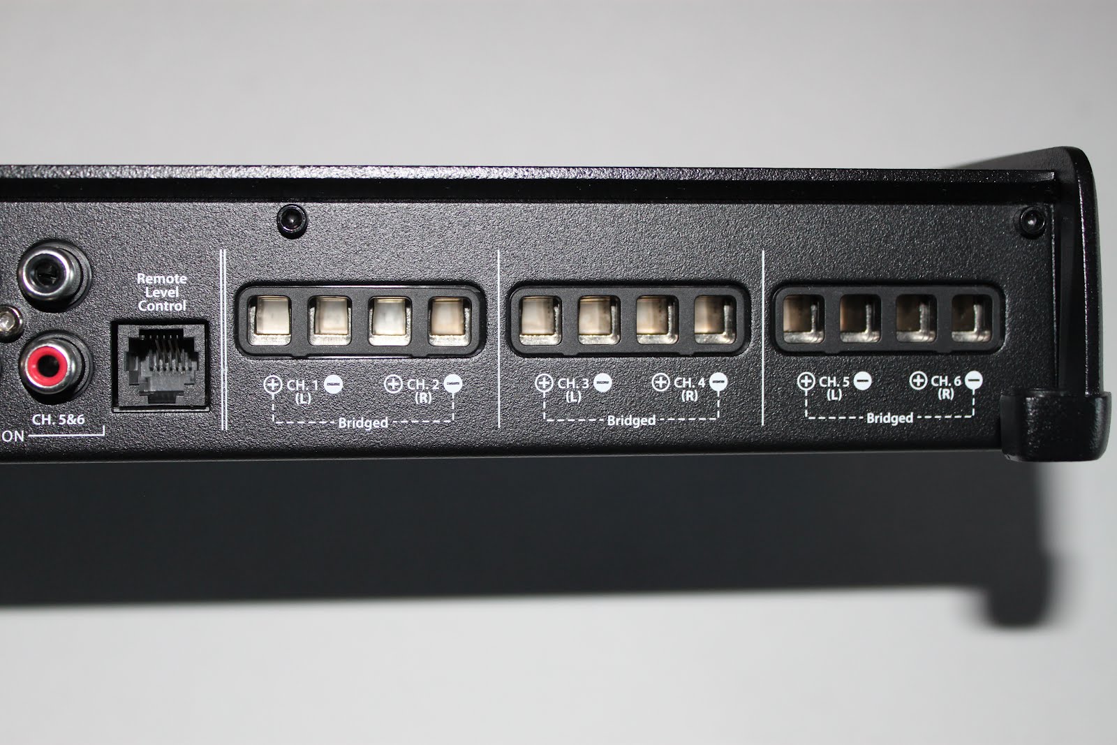 Stereowise Plus JL Audio NexD XD600/6 6 Channel Full Range Class D