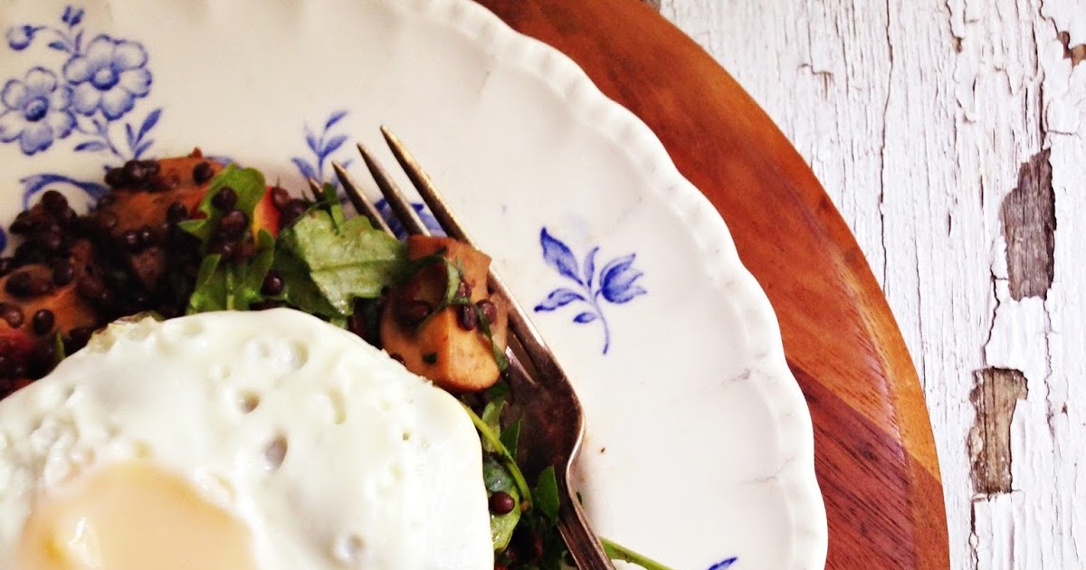 sweetsugarbean: Warm Mushroom, Bacon & Lentil Salad