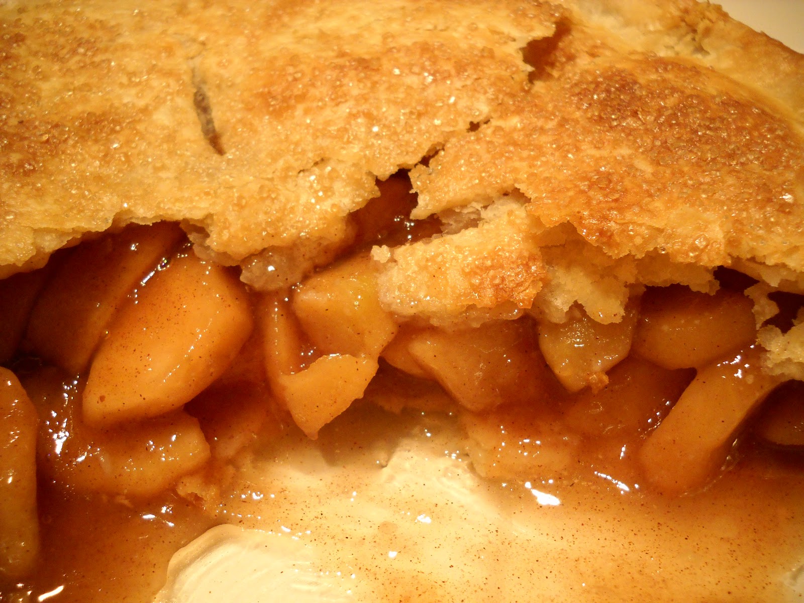 Bake It With Booze! Hard Cider Apple Pie