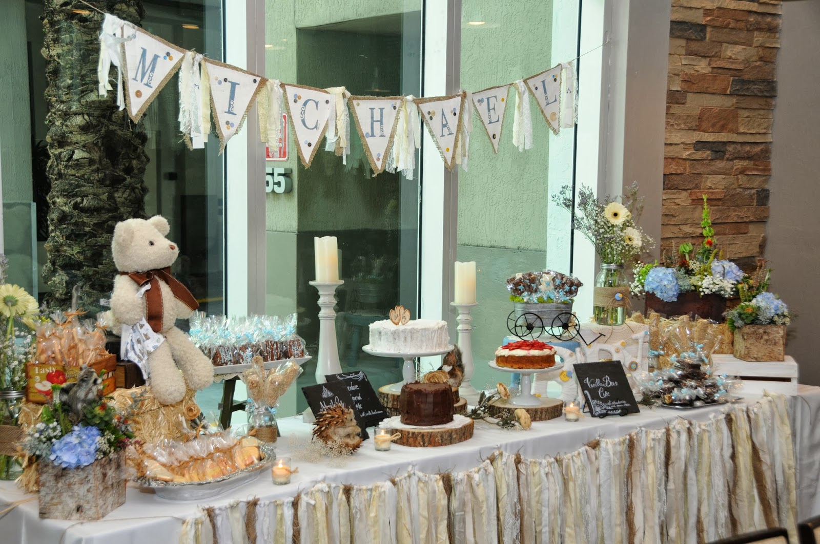 There's Always Time To Eat...(the inbetween of a busy artist's life) DIY DESSERT TABLE (THE C