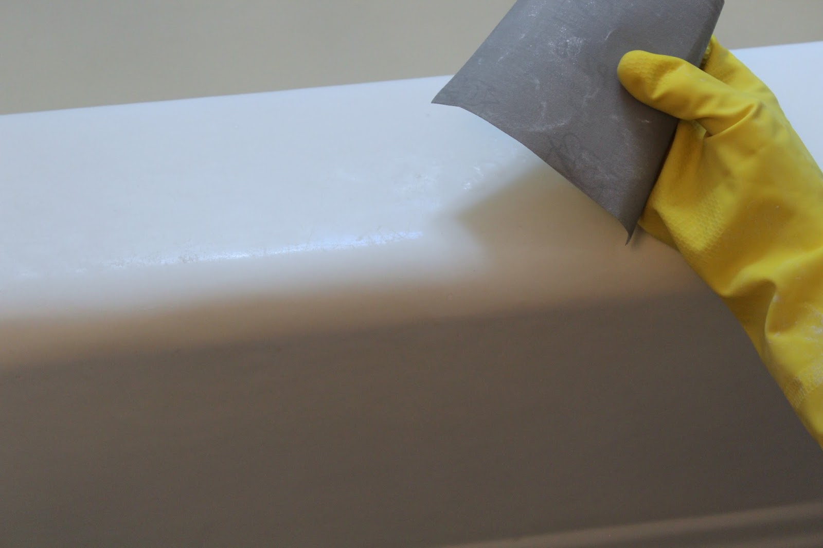 Cottage and Vine How To Clean an Old Bathtub