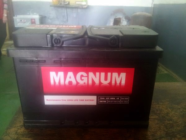 Akumulator magnum