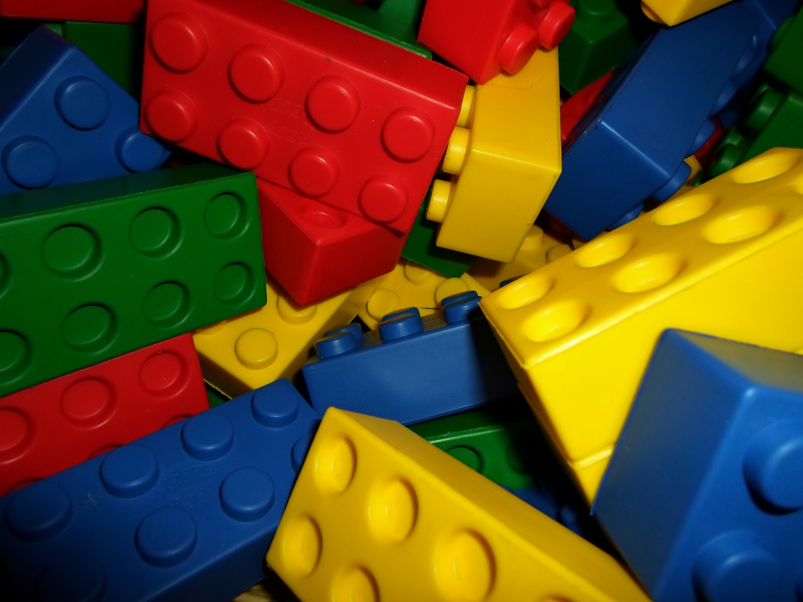 Landis' Labyrinth, Inc Avoid hard knocks with Soft Blocks!