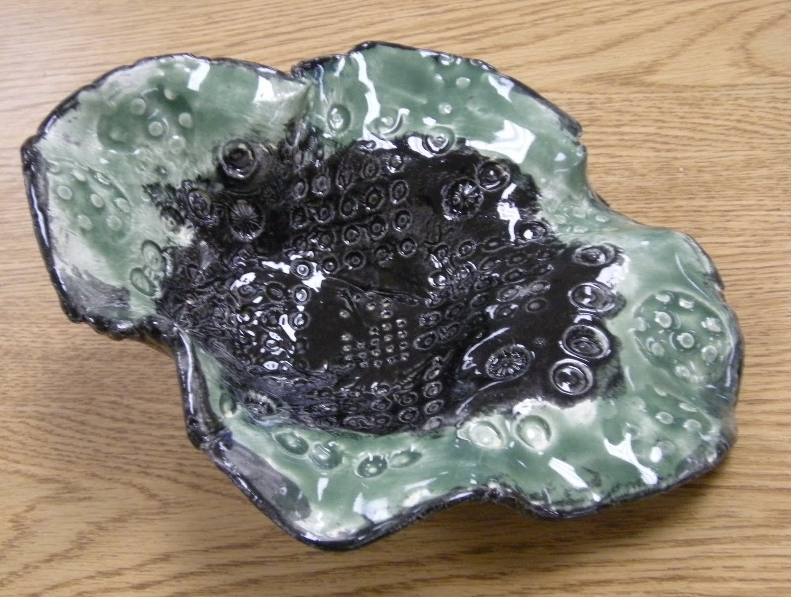 WHAT'S HAPPENING IN THE ART ROOM?? 4th Grade Clay Dishes