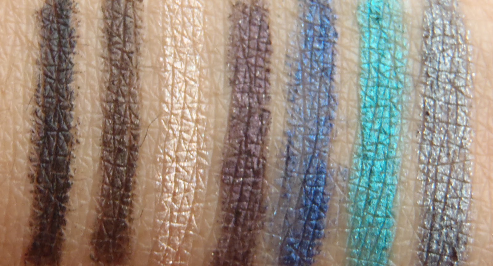 marc jacobs in the buff eyeliner