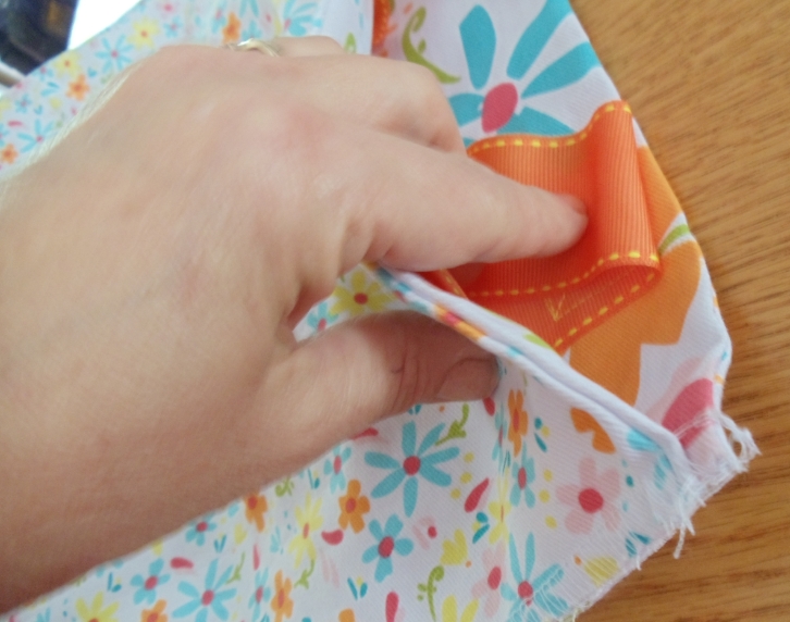 Comin' Home An Easy Dish Towel Tote Bag for Mother’s Day