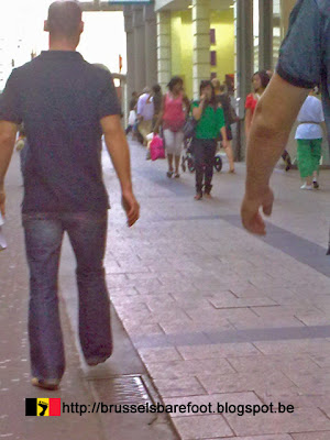 Brussels Barefoot 26