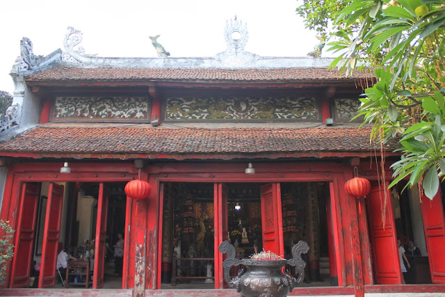 Main building of Ngoc Son Temple for praying and visiting the bronze turtle exhibition at Hoan Kiem Lake in Hanoi, Vietnam Main building of Ngoc Son Temple for praying and visiting the bronze turtle exhibition at Hoan Kiem Lake in Hanoi, Vietnam