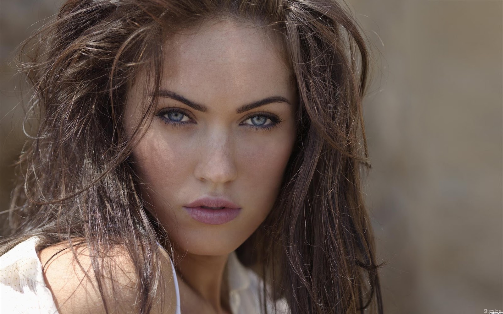 http://4.bp.blogspot.com/-dvw2-aTpXdk/UM3RJ95sNpI/AAAAAAAAA2w/APb4GdV-6a8/s1600/megan-fox-2121%60.jpg