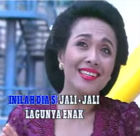 .: Krupuk, Si Jali Jali, Gambang Kromong = Cap Go Meh