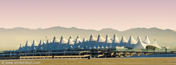 El Otro Lado: AEROPUERTO D.I.A DE DENVER:QUE ESCONDE? UN AEROPUERTO