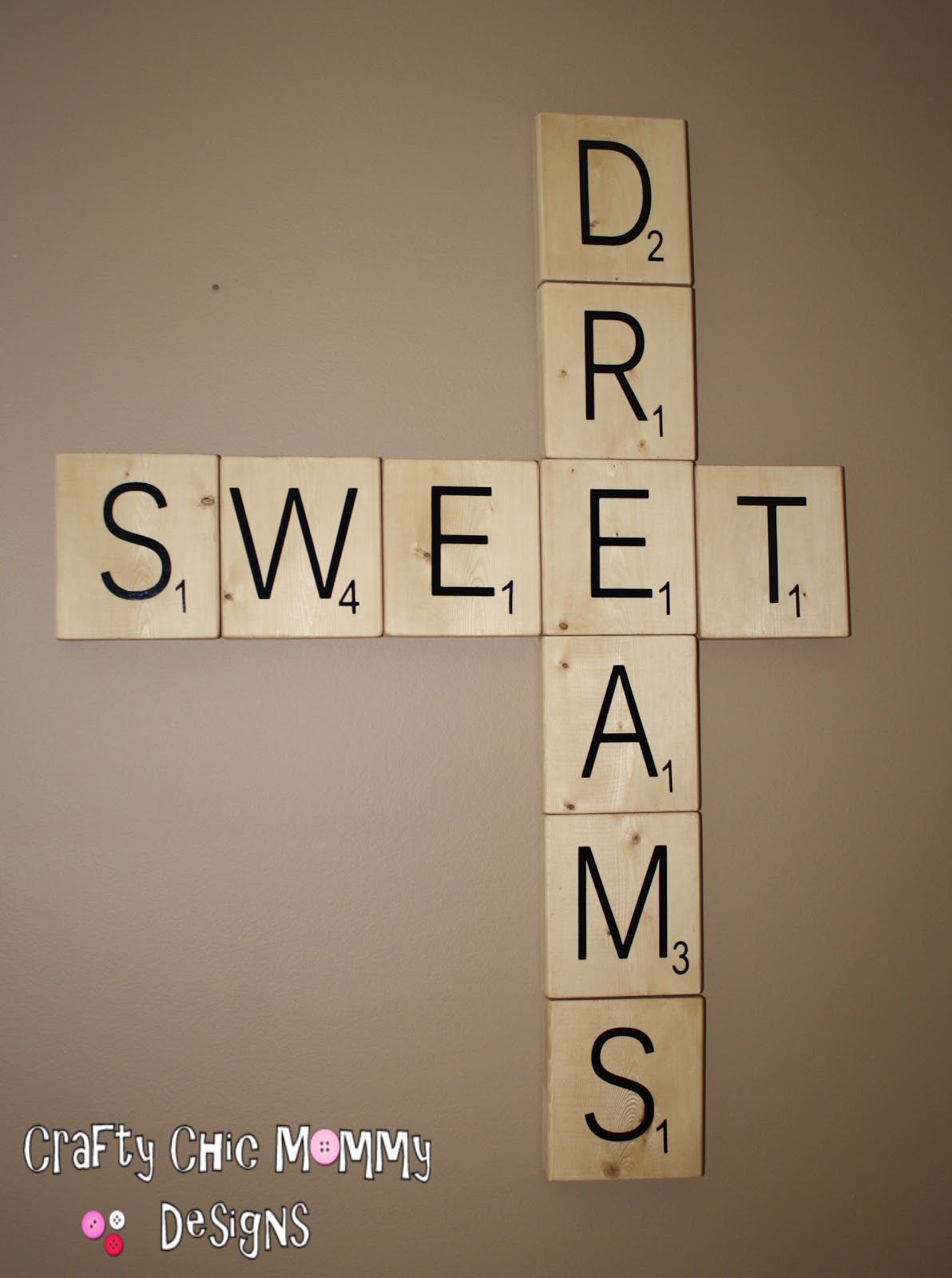 Crafty Chic Mommy GIANT SCRABBLE TILES TUTORIAL