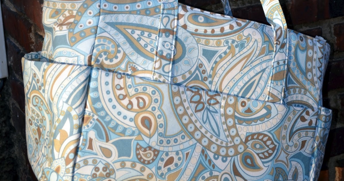 Sewplicity TUTORIAL Diaper Bag Goes Camera