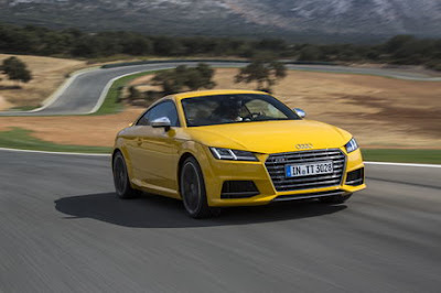 Audi TTS Samochodem Roku Playboya Audi TTS Samochodem Roku Playboya