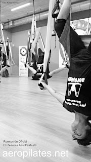 Foto: #RafaelMartinez, creador métodos #AeroPilates ® #AeroYoga ®, #Formación Oficial , #Cursos, Diploma homologado internacionalemente en #YogaAereo y #PilatesAereo ( #AerialYoga #AerialPilates )