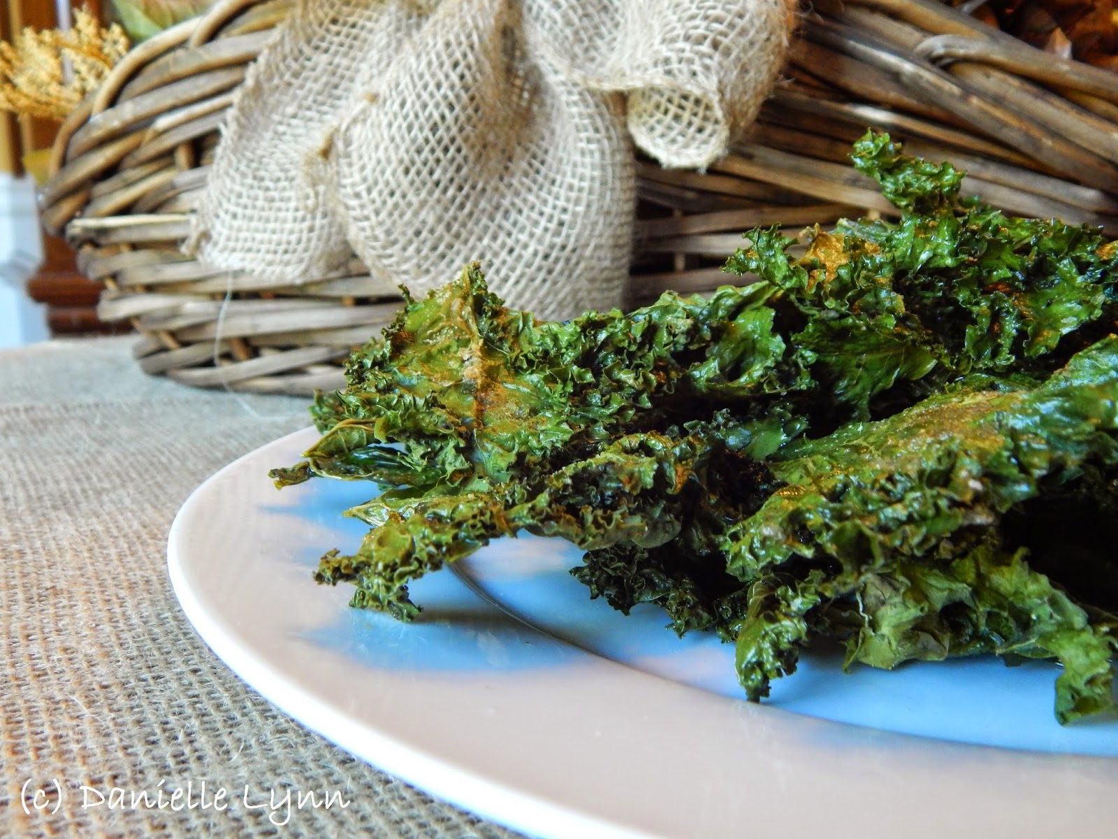 Garlic Salt Kale Chips Danielle's Daily Discoveries