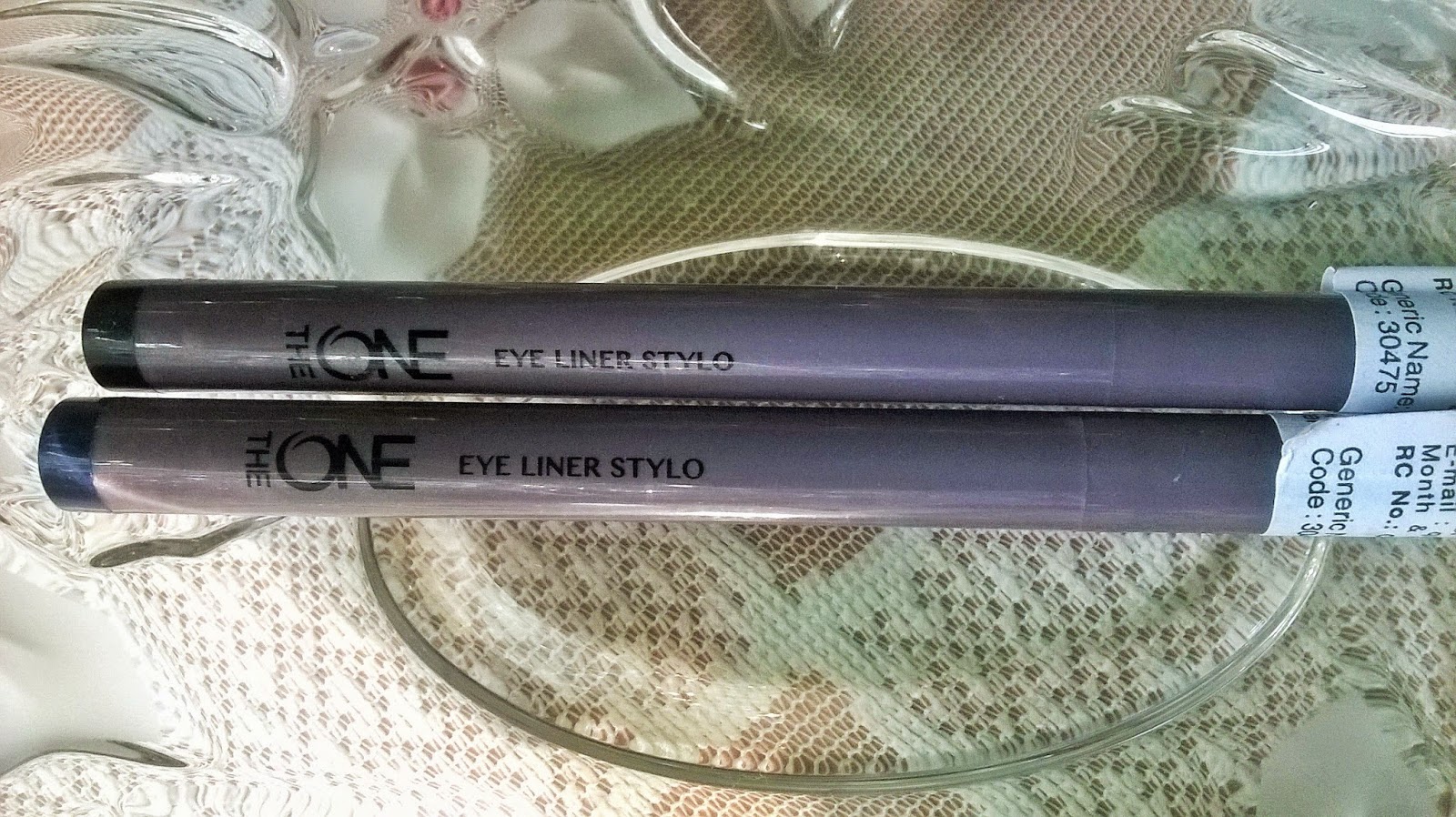 Beauty & Beyond Oriflame The One Eye Liner Stylo Review, Swatches