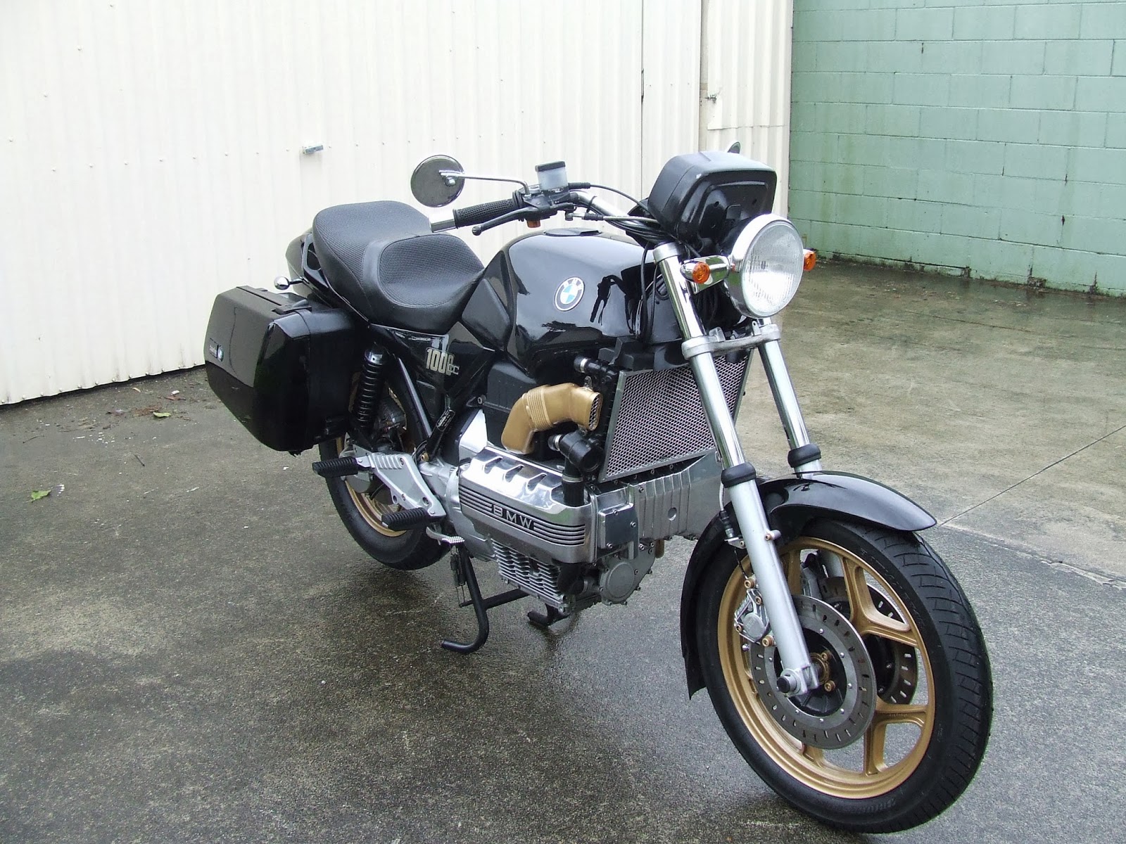 '89 K100LT >>> K100 CUSTOM CONVERSION - Page 4 DSCF2735