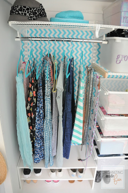 Turquoise Girls Teen Tween Closet Organized :: OrganizingMadeFun.com