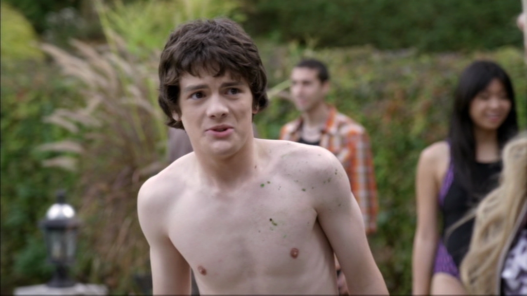hue gay orgy from Dilan mathew knight gay