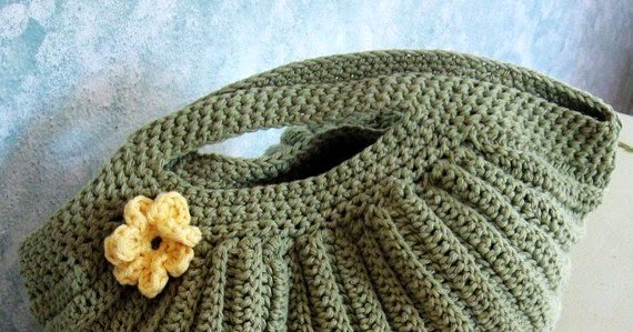 Crochet Patterns to Try: Easy Crochet Tutorial for Ripple Handbag ...