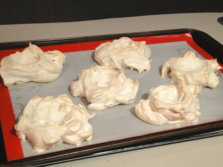 taste baking and caking adventures First post Strawberry Pavlovas