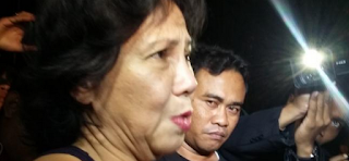 Akhirnya Ibu Angkat Angeline Ditetapkan Sebagai Tersangka Akhirnya Ibu Angkat Angeline Ditetapkan Sebagai Tersangka