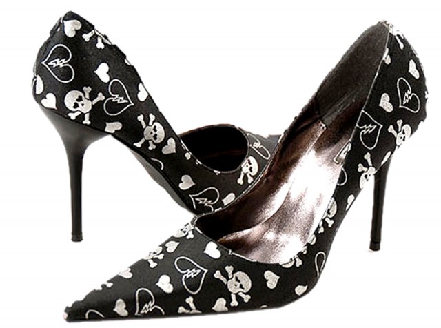 sapatos scarpin diferentes
