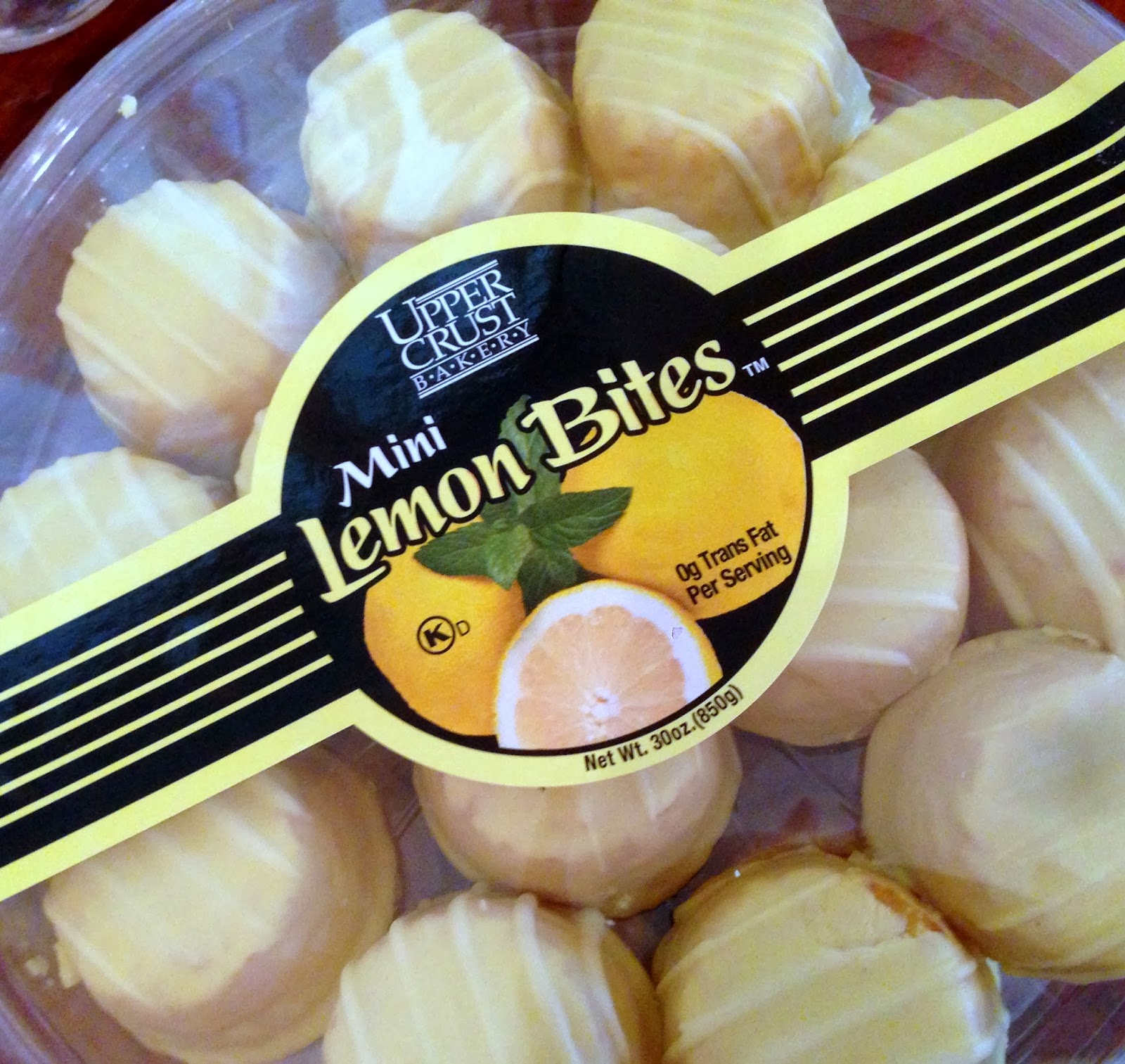 Whoever gets these for me will be my favorite person ever. Mini lemon